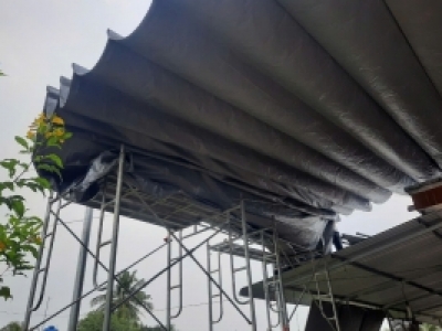 "Mái Xếp Mái Che Miền Tây